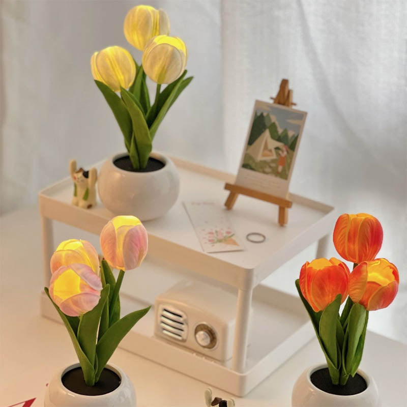 BlossomGlow LED Tulip Lamp
